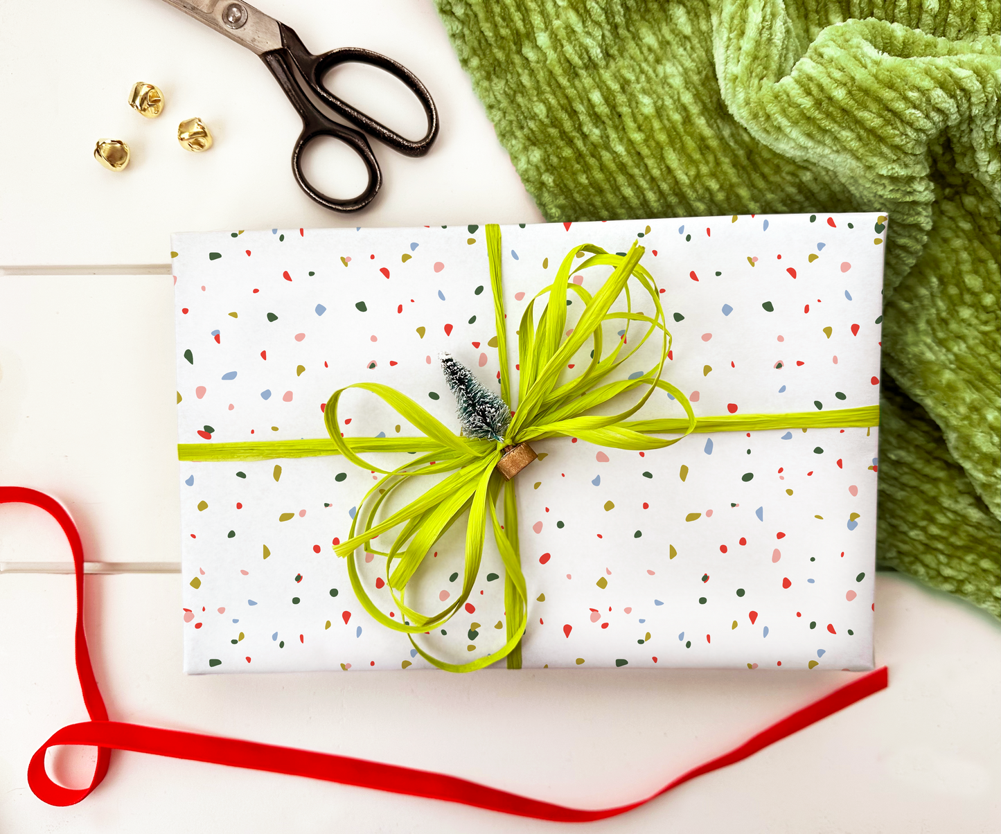 Christmas Confetti Gift Wrap