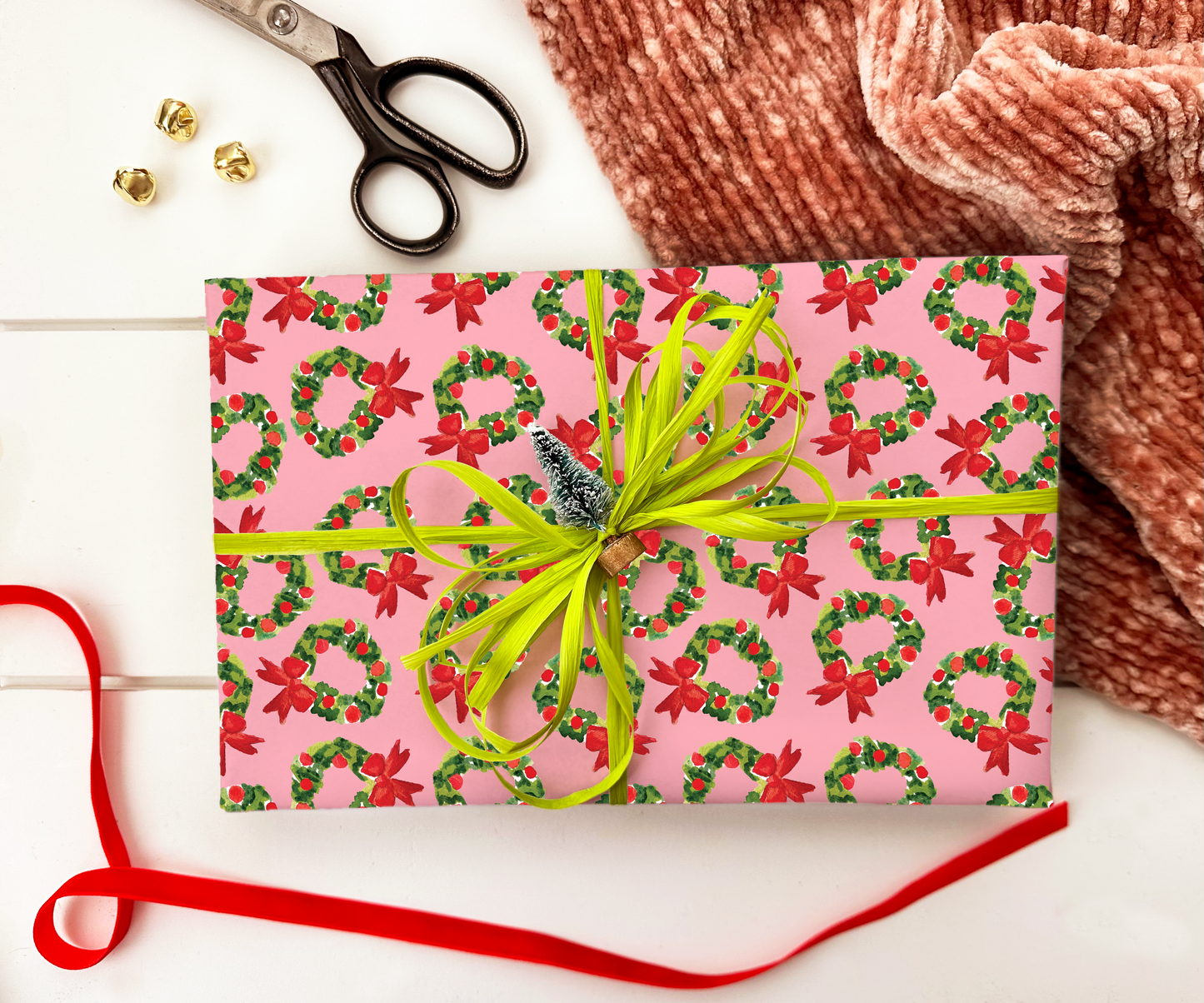 Watercolor Wreath Gift Wrap - Pink