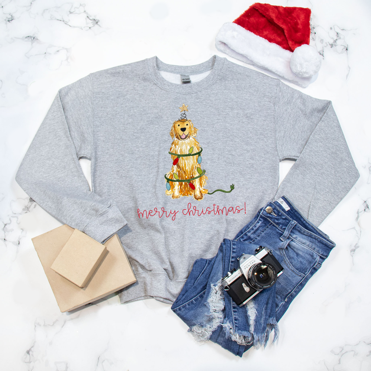 Festive Christmas Golden Retriever Unisex Sweatshirt