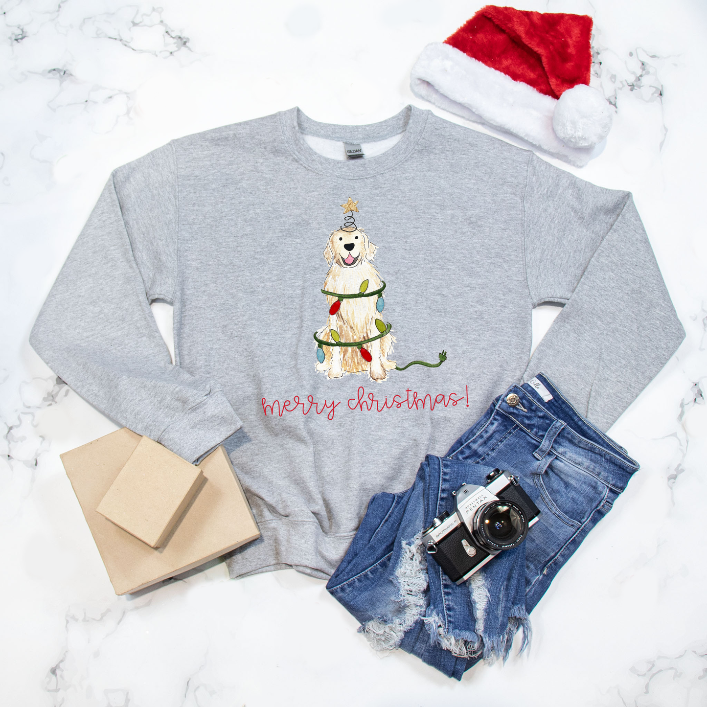 Festive Christmas Golden Retriever Unisex Sweatshirt